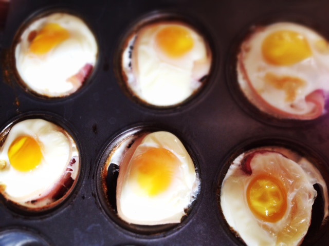 Breakfast Eggs and bacon cups